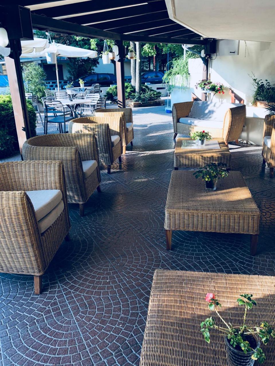 Aplo - Breakfast Experience Hotel 3*